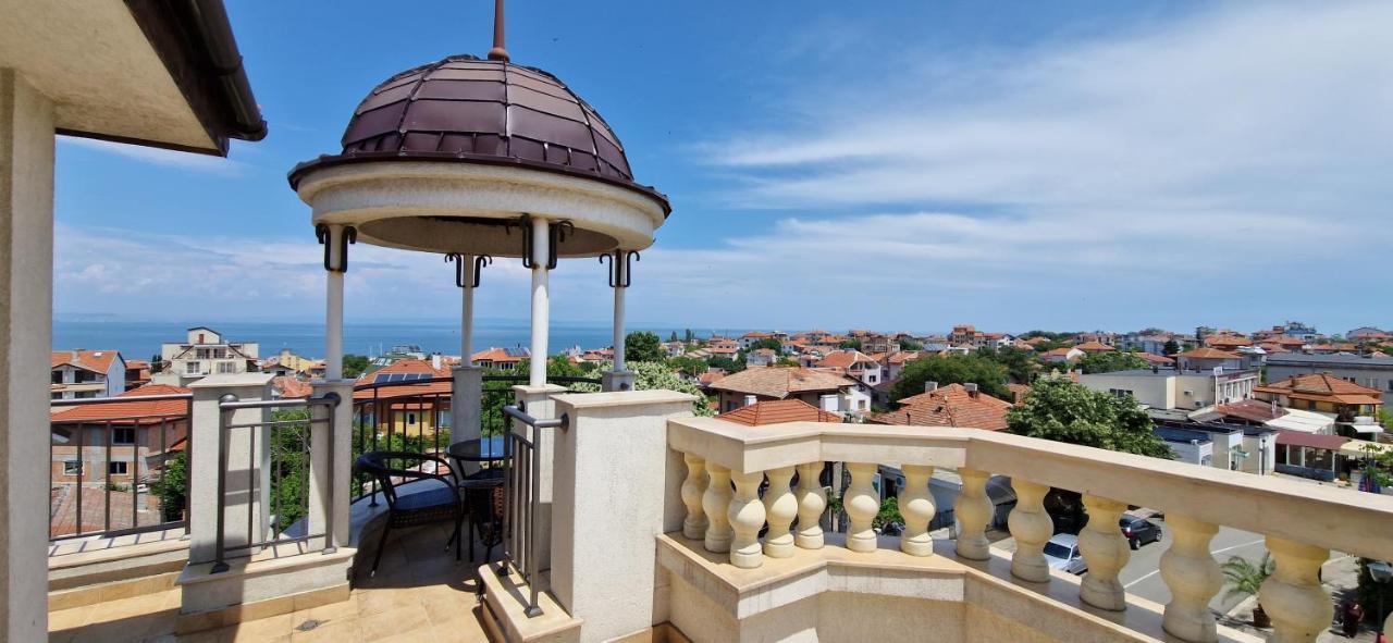 Luxury Apartments Ekaterina Chernomorets Exterior photo
